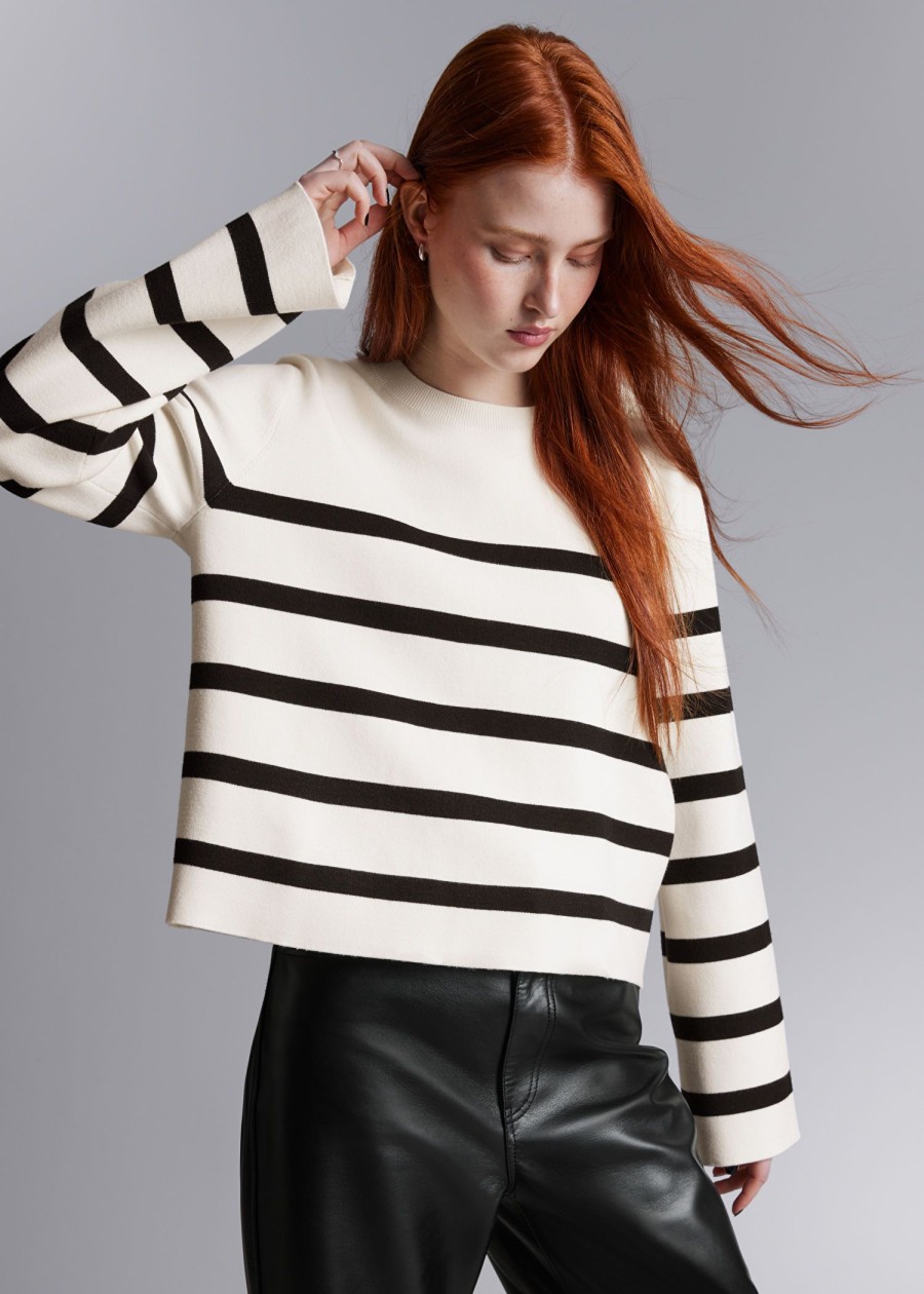 Toj & Other Stories | Strikket Sweater Med Brede Aermer Hvid/Sort Stribet