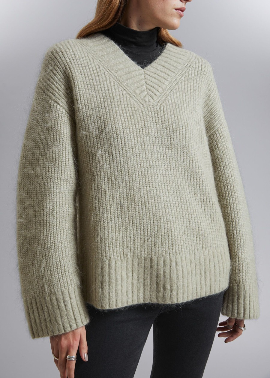 Toj & Other Stories | Fuzzy Knit Jumper Kaki